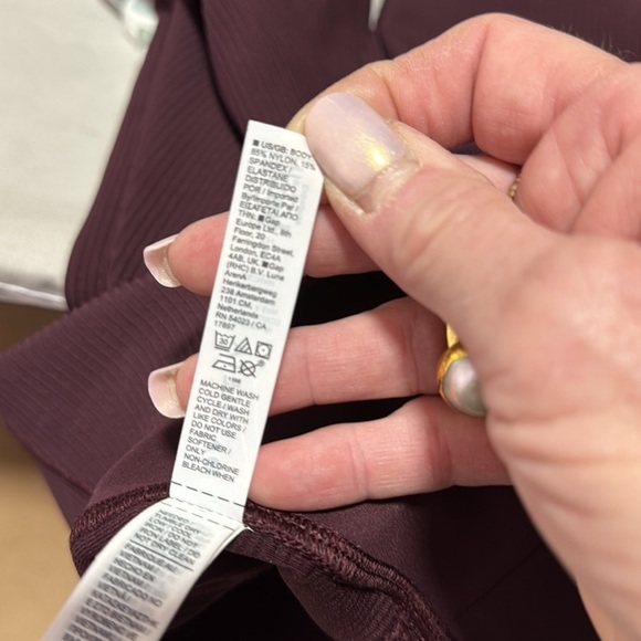 Athleta Maroon Color Salutation Stash Rib Flare At Pull On Pants Small - Picture 14 of 14